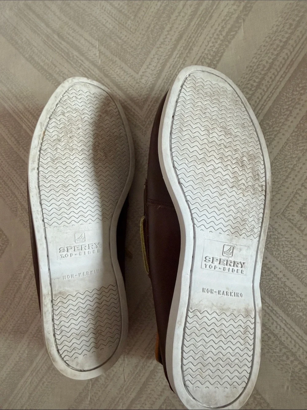 Sperry Authentic Original 2-Eye Boat Shoes — Boys Size 3